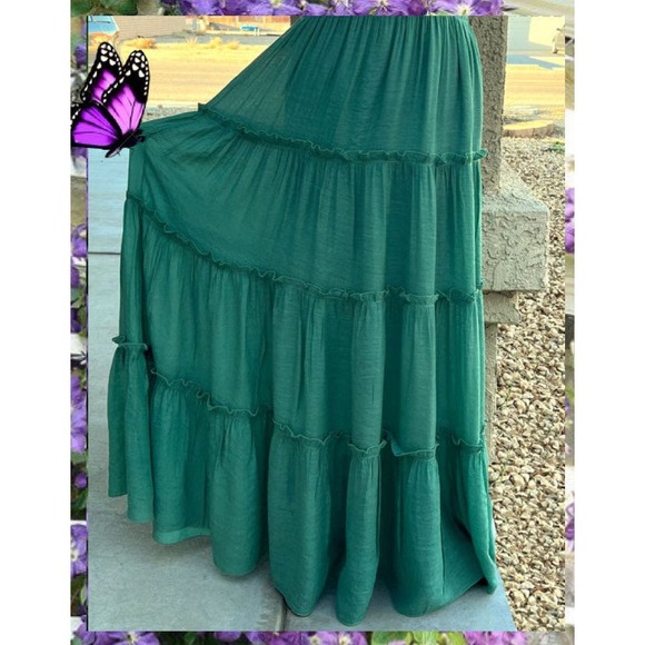PinkBlush Green Off Shoulder Eyelet Tiered Maternity  or Everyday Dress Size L - Picture 4 of 9